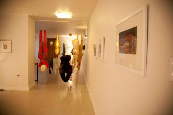 伊姆然.库热什携手罗塔斯艺术馆在美国大使馆开办画展